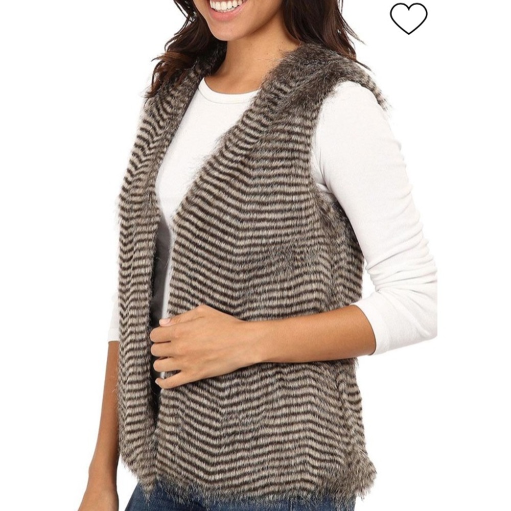 Jack BB Dakota faux fur striped vest
